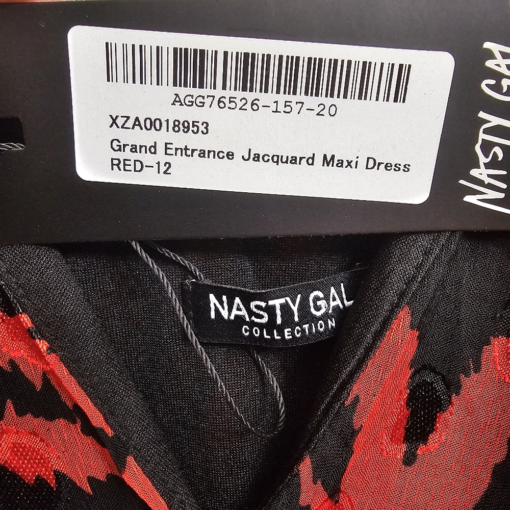 Nasty Gal Nwt Grand Entrance Red/Black Jacquard Ruffled Flowy V Neck Maxi Dress - Picture 4 of 17
